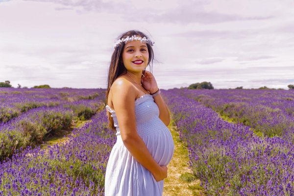 Décoder les Secrets des Étiquettes de Produits de Soin pour une Peau Éclatante